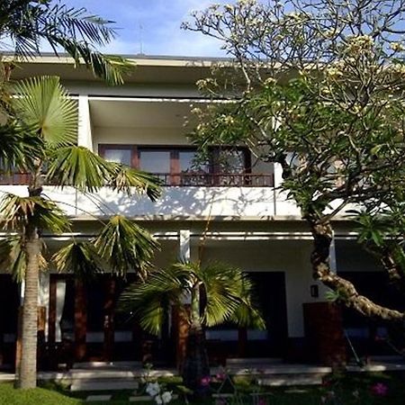 Billy Pendawa Homestay Кута Екстериор снимка